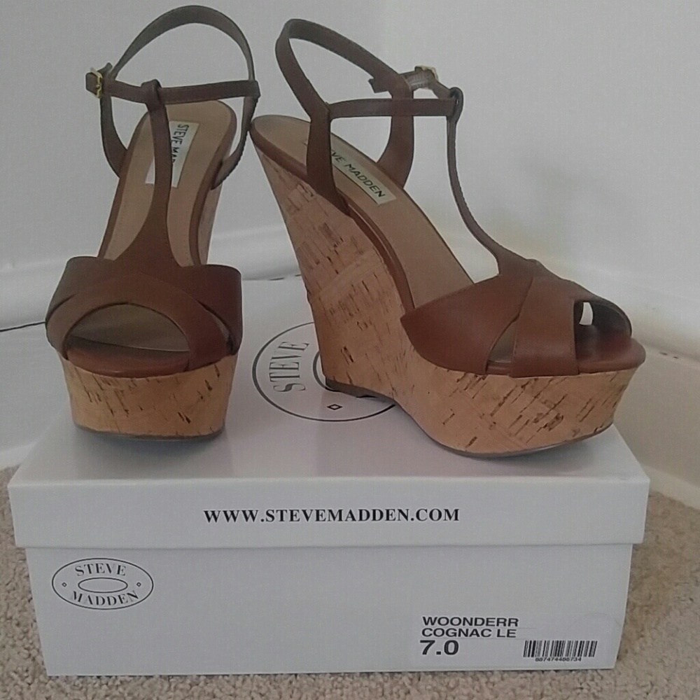Steve Madden Tan Wedge Heel